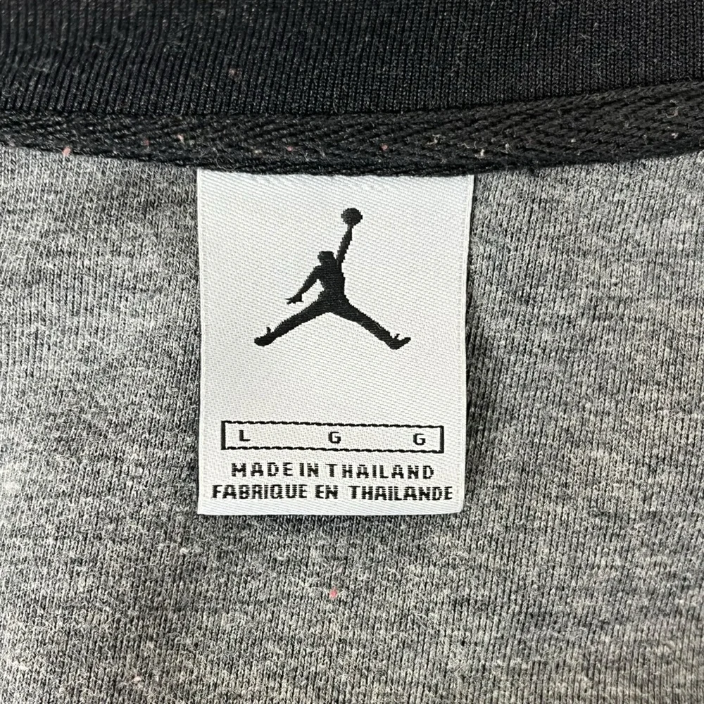 Jordan | Men Large | Vintage Black & Red Full Zip Hooded Jacket Spellout Jumpman